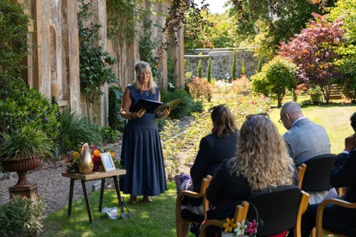 What kind of funeral can I choose for my loved one?